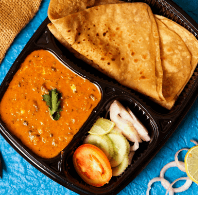 Dal Makhani + Paratha (3)